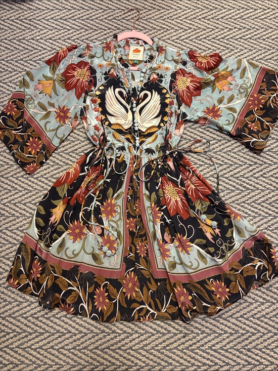 FARM Rio Dresses & Skirts - Farm rio Boho Floral Swan Print Drawstring Dress